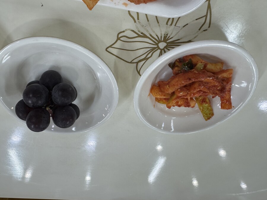 이번주 구디 7500원 구내식당 밥_13.jpg