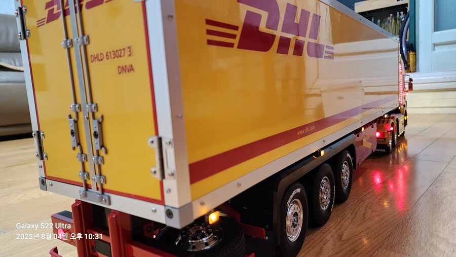 [도색완성] 타미야 1/14 스카니아r620 스케일 RC 트럭_50.jpg