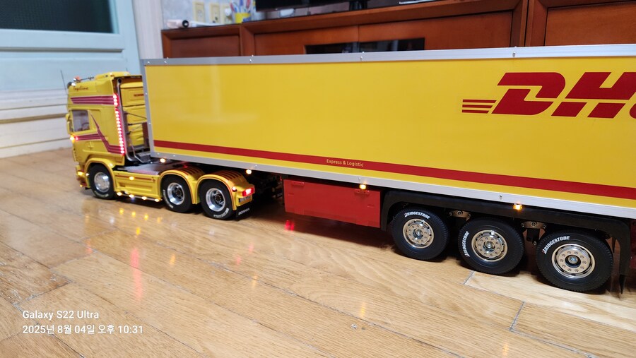 [도색완성] 타미야 1/14 스카니아r620 스케일 RC 트럭_51.jpg