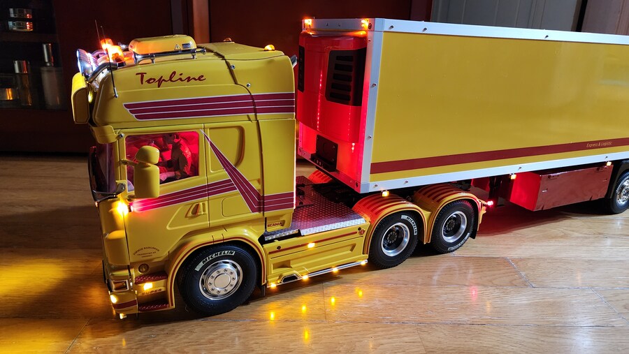 [도색완성] 타미야 1/14 스카니아r620 스케일 RC 트럭_56.jpg