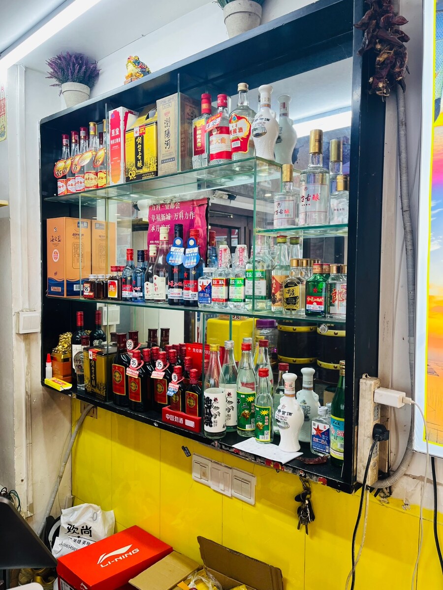 중국 연태에서 도로롱과 함께 연태고량주에 꿔바로우_7.jpg