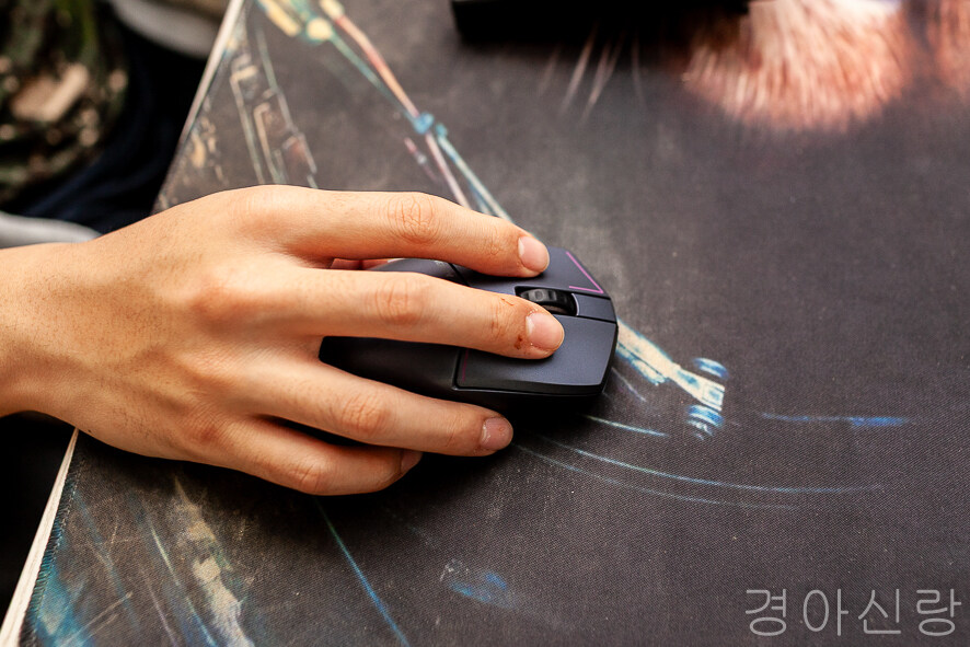 체리 MW5500 리뷰~ 가벼운 무선 게이밍 마우스 추천, 블루투스 지원_14.jpg