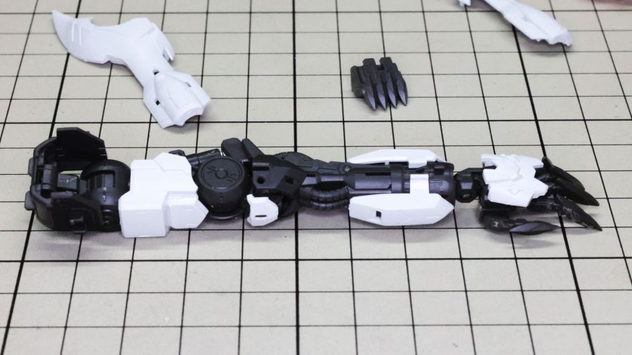 MG 건담 발바토스 루프스 조립 과정 사진 (스크롤 주의)_72.jpg