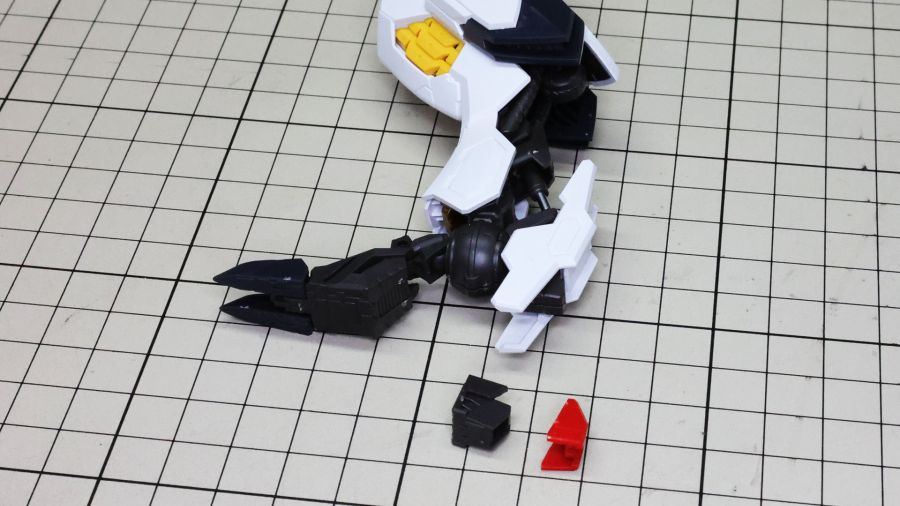 MG 건담 발바토스 루프스 조립 과정 사진 (스크롤 주의)_120.jpg