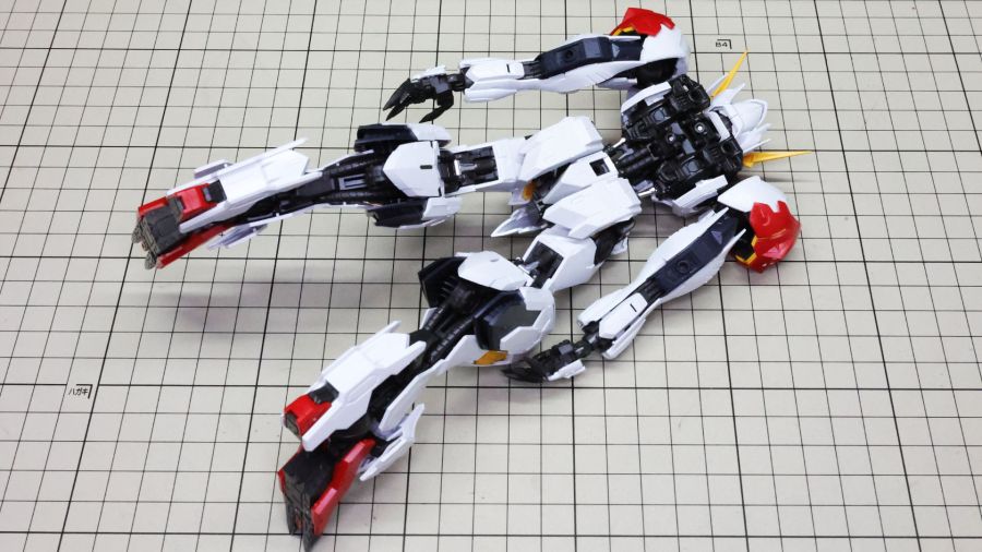 MG 건담 발바토스 루프스 조립 과정 사진 (스크롤 주의)_126.jpg