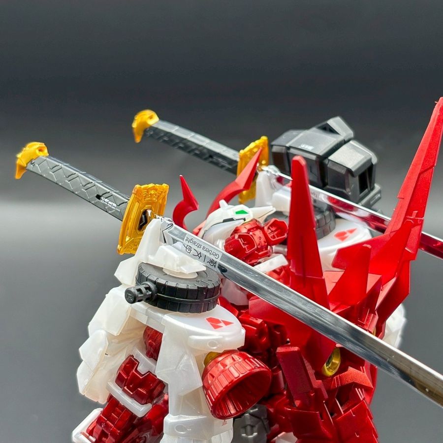 MG 전국 아스트레이 건담 메탈릭 샘플 소개_16.jpg