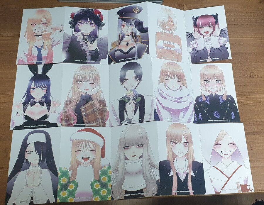 책을 사왔어요 (비스크돌 완결권 한정판,보이시한여자친구가 너무귀여워)_5.jpg