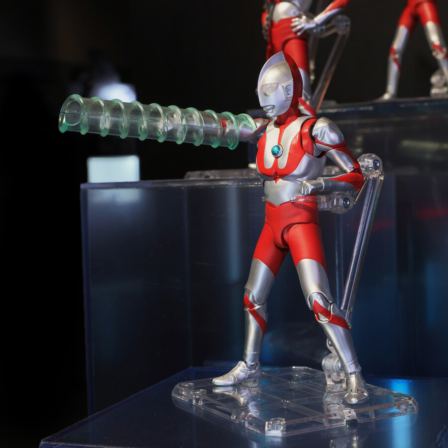 [반다이] S.H.Figuarts(진골조제법)울트라맨 60th 추가 전시 이미지_4.jpg