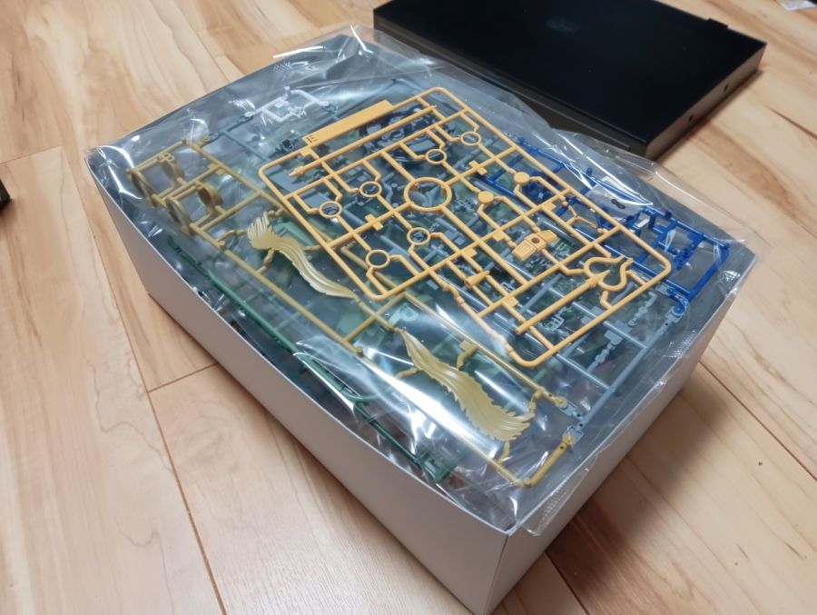 HGFC 1/144 만다라 건담 런너 사진_2.jpg