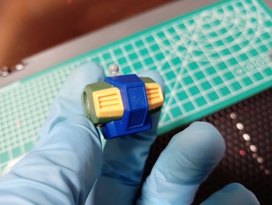 HGFC 1/144 만다라 건담 조립 진행 리뷰_10.jpg