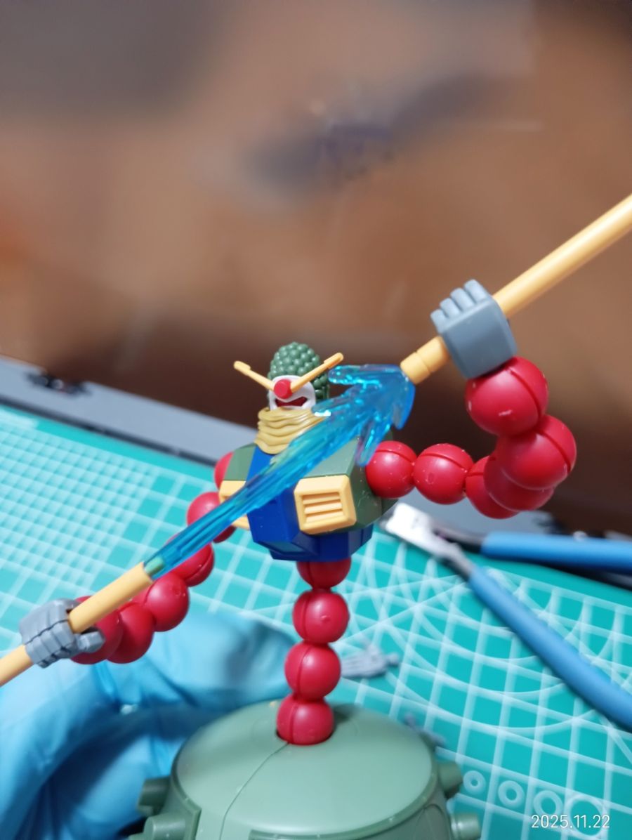 HGFC 1/144 만다라 건담 조립 진행 리뷰_71.jpg