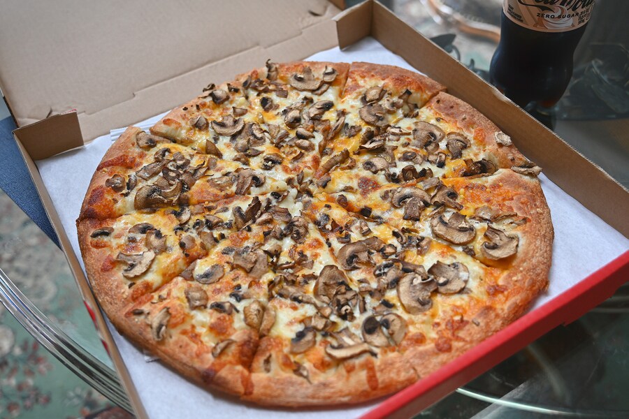 대충 사묵는 버섯피자;ㅎ_1.jpg