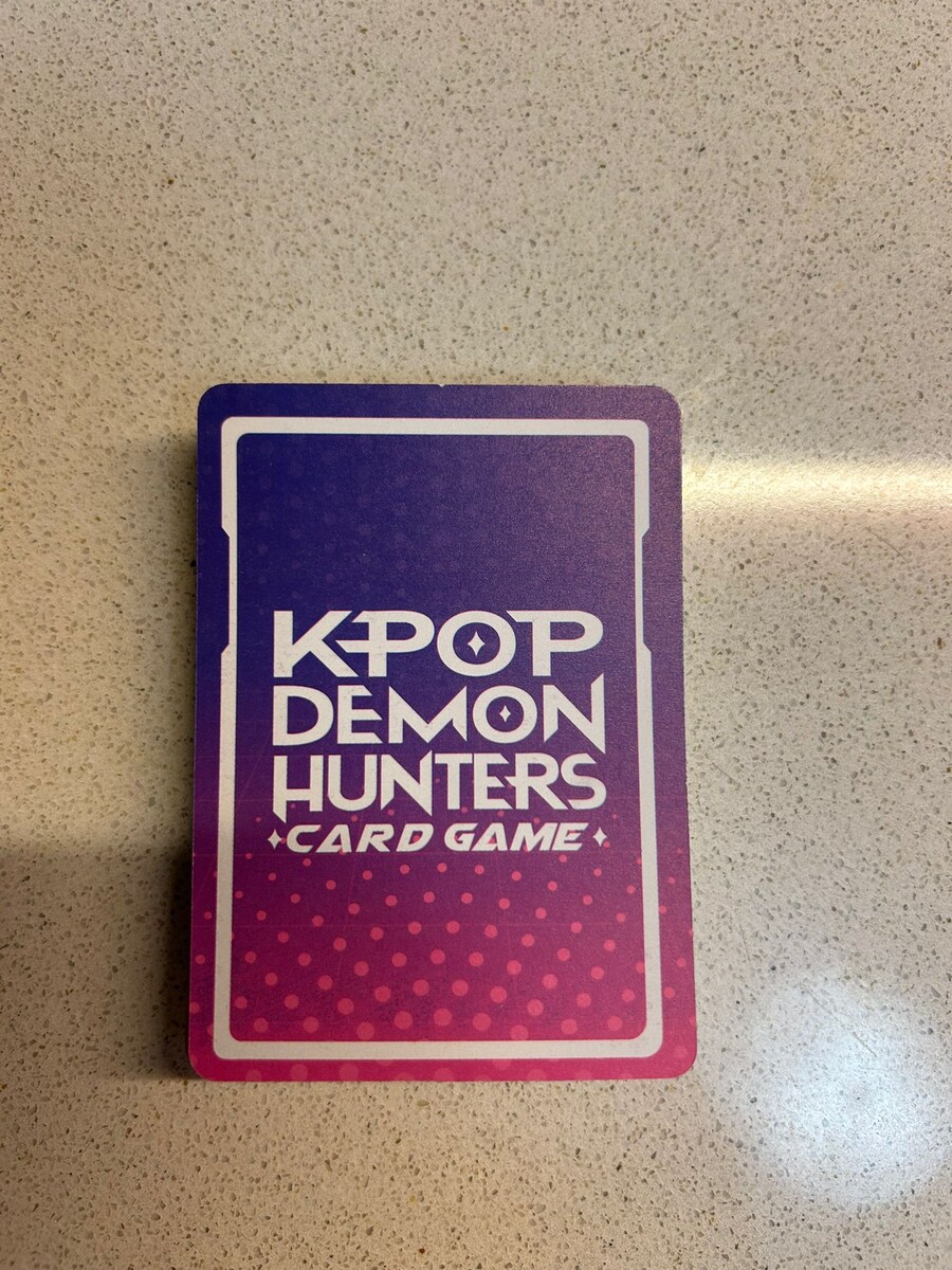 케데헌) 칠레 여행중에 선물받은 케데헌 카드게임 & 블라인드 박스_5.jpg