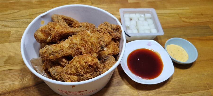 당당 더큰 치킨_4.jpg