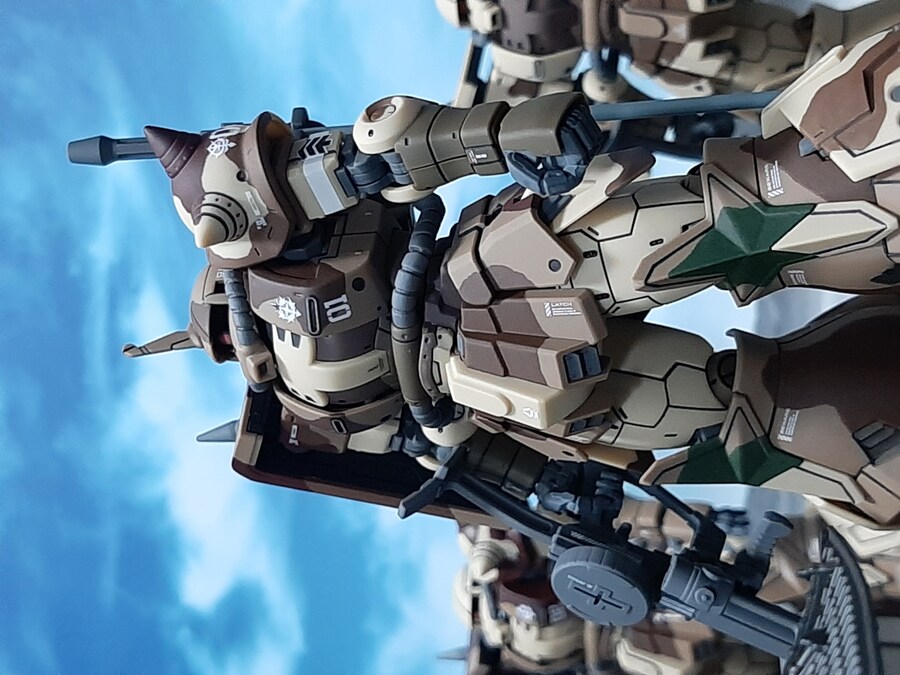 [붓질] 서던크로스 부대 에그바 탑승기 (高機動型 자쿠 地上用)_1.jpg