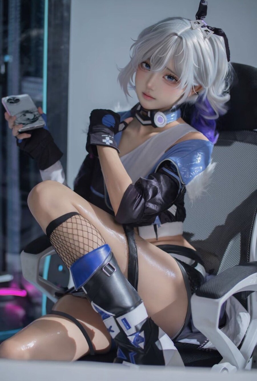 스타레일) 은랑이 현실에 이러고 나타나면 어떡할거임?_1.jpg