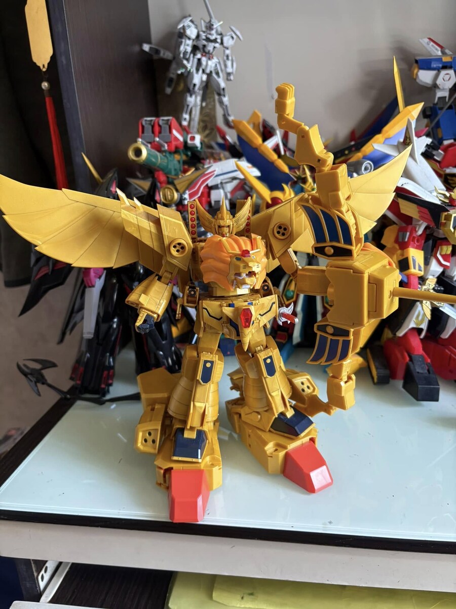 [반다이] SMP 레온 카이저 패키지 구성 및 그레이트 골드란 등 조립 사진_59.jpg