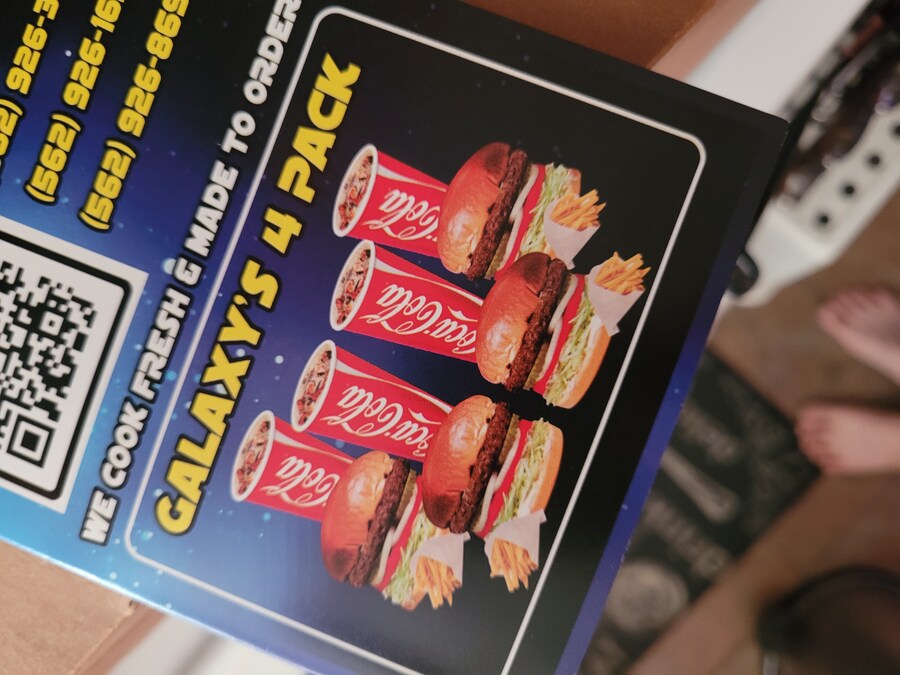 세리토스에 위치한 갤럭시 버거_1.jpg