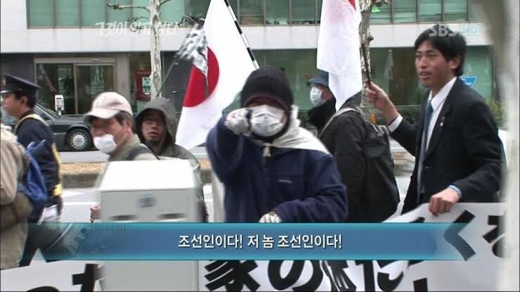 씹덕 창작자가 사실 한국인인게 드러났을 때_1.jpg