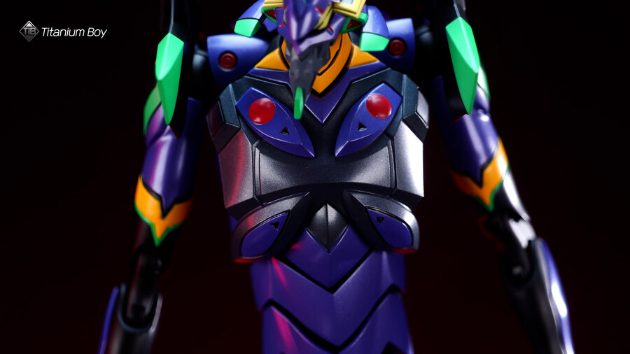 쓰리제로 에반게리온 제13호기_14.jpg