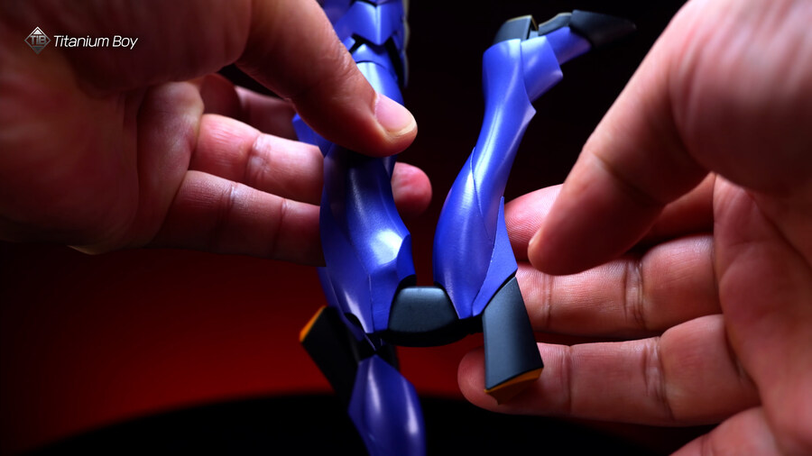 쓰리제로 에반게리온 제13호기_21.jpg