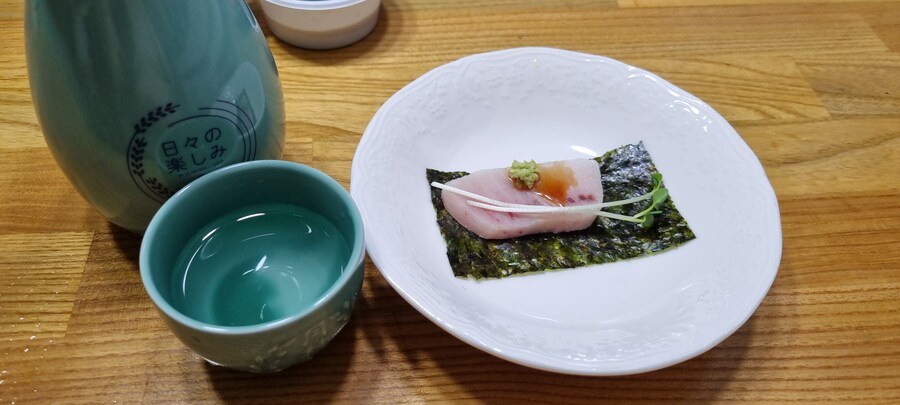 도쿠리에 참치회_5.jpg