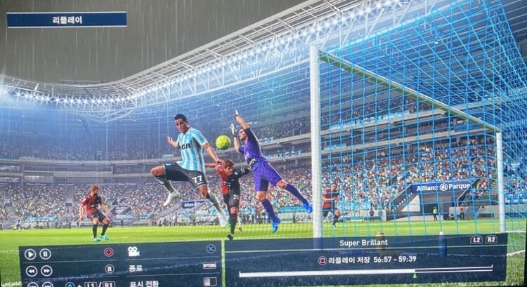 PS4) 위닝2019 방금 넣은 살짝돌려놓는 헤딩골_3.jpg