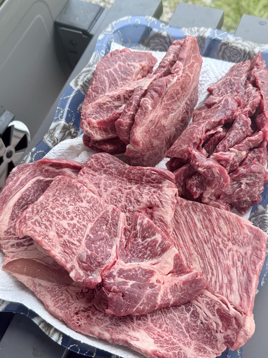 야외 회식_소고기,새우,꽃게_2.jpg