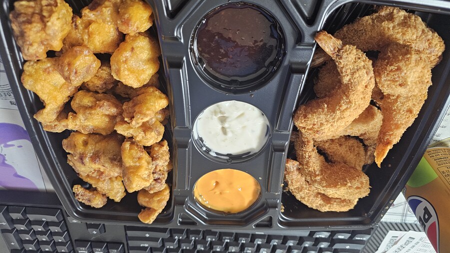 홈플델리 치킨 새우_1.jpg