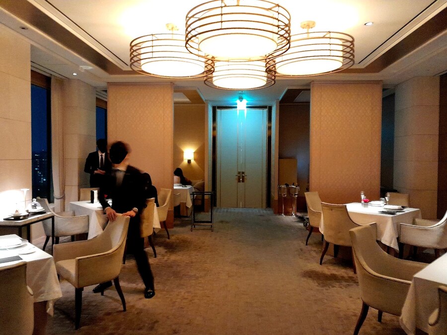 신라호텔 프렌치 레스토랑_4.jpg