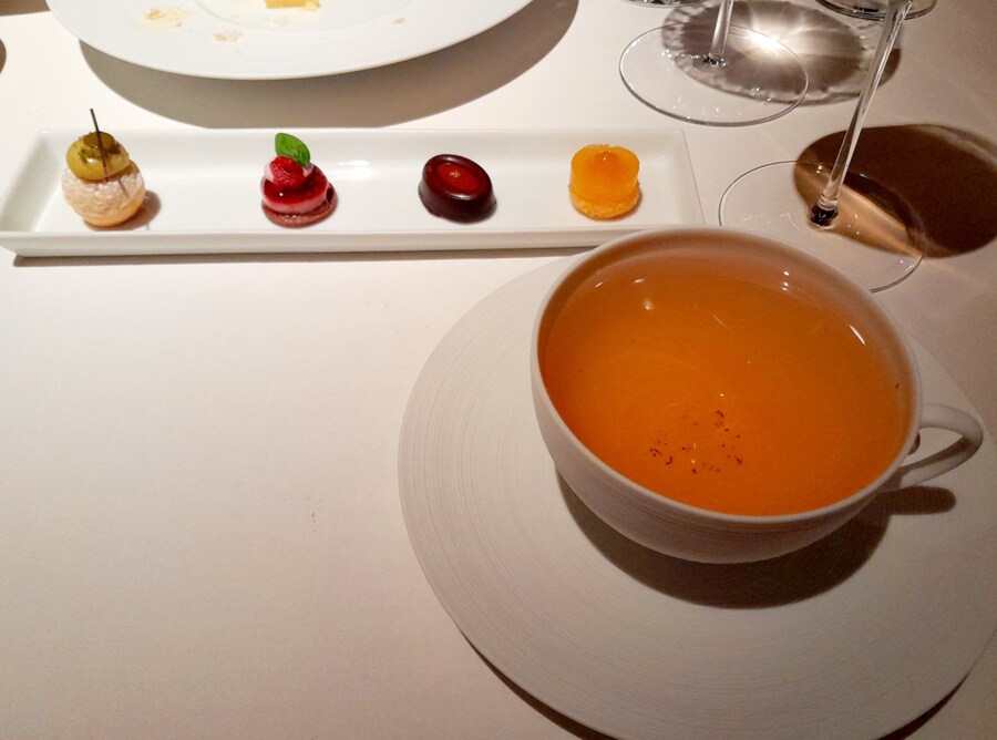 신라호텔 프렌치 레스토랑_32.jpg