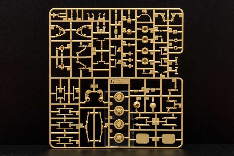 [아카데미 과학] 1/35 대한민국 육군 K808 차륜형 장갑차 샘플 런너 사진_21.png