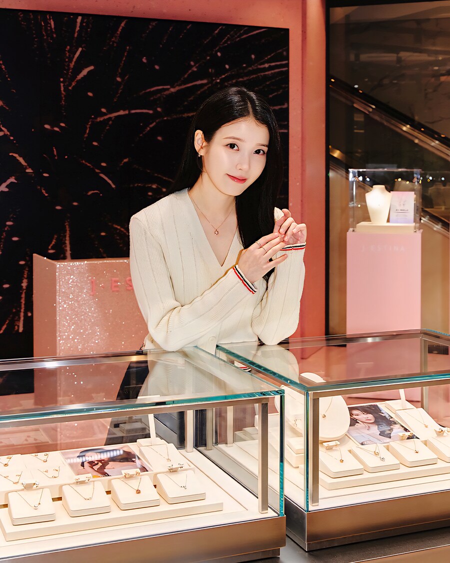 제이에스티나 인스타그램_1.jpg