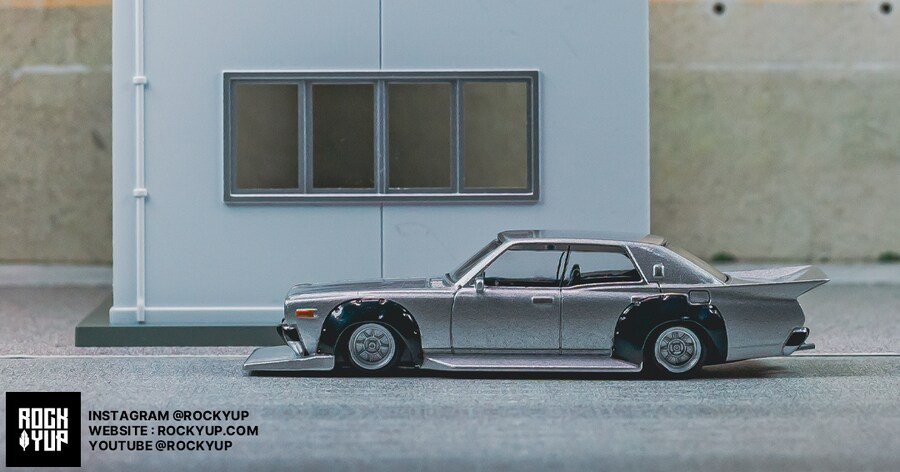 1/64 아오시마 닛산 캐드릭 1977 실버_5.png