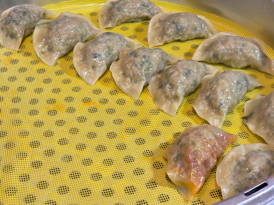 병원 다녀오는 길에 맛있어 보여서_3.png