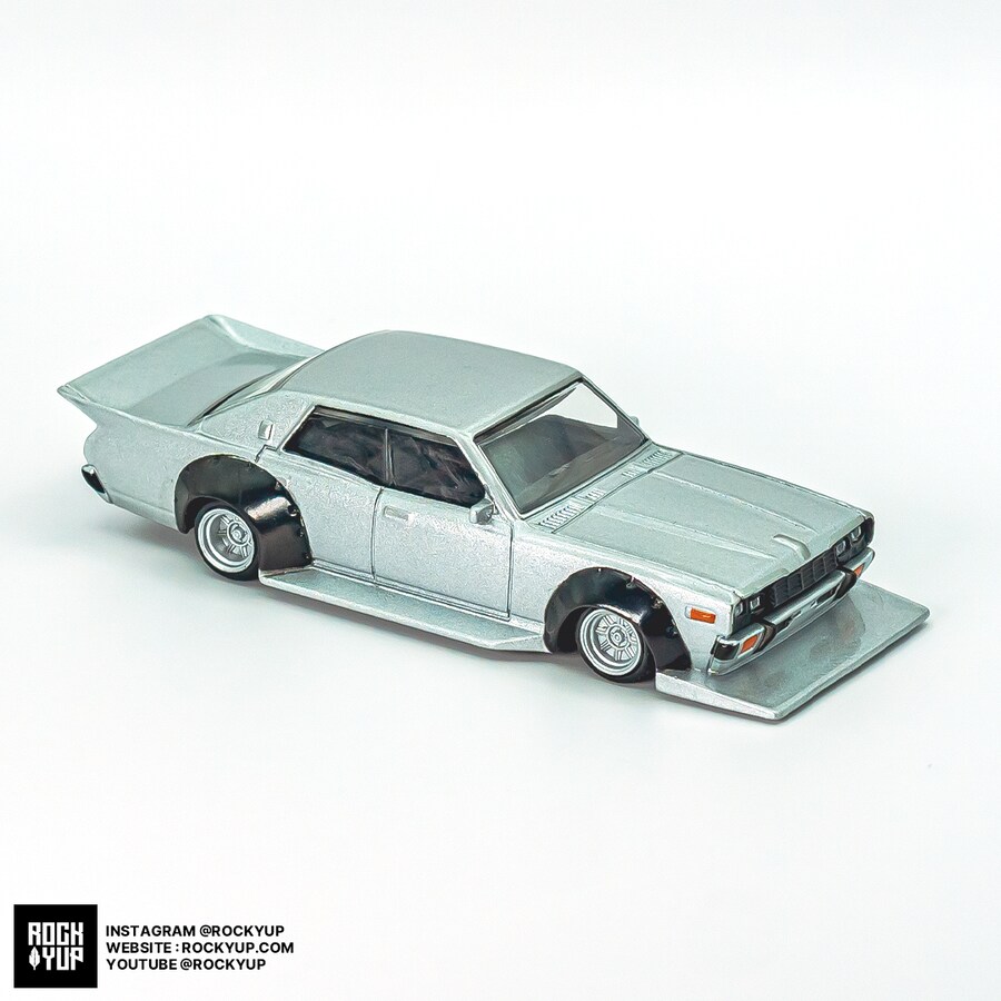 1/64 아오시마 닛산 캐드릭 1977 실버_36.png