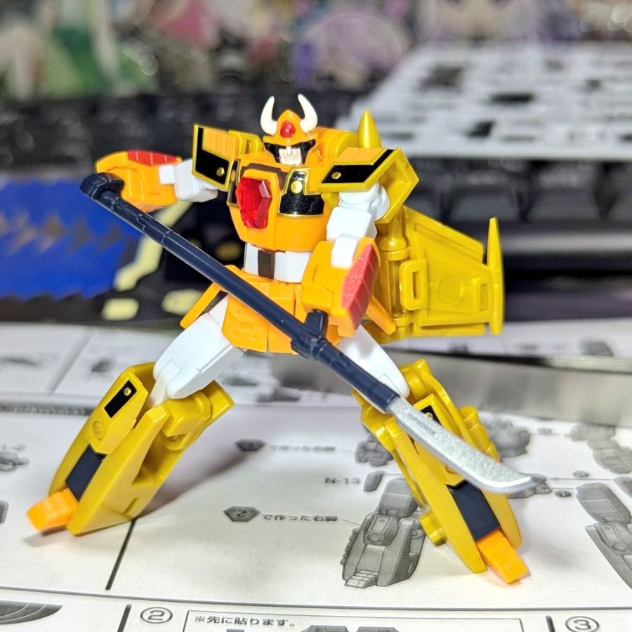 SMP 레온 카이저 & 그레이트 골드란 변형 / 합체 영상 + 가조립 사진_14.jpg