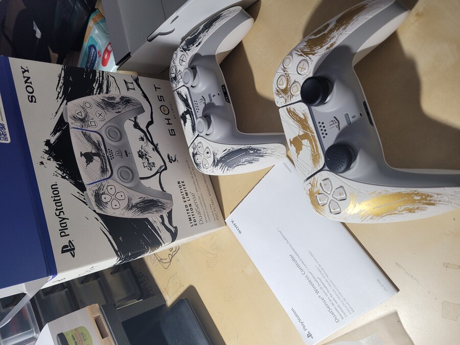 고스트 오브 요테이 컨트롤러 -골드 vs 블랙- (올컬렉션)_4.jpg