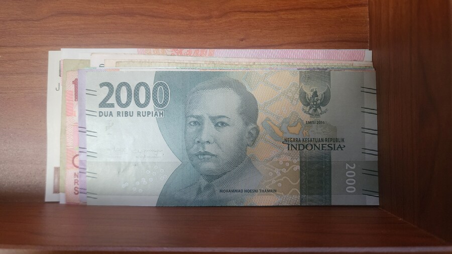 구권 졸라 많이 모은 게 자랑_11.jpg