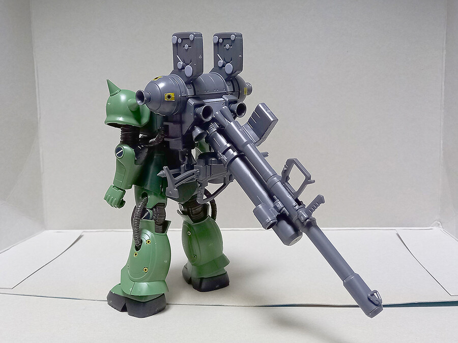 두 번째로 만드는 HGGT 자쿠2 썬더볼트 버전 빅건 세트 애니메이션 컬러_1.jpg