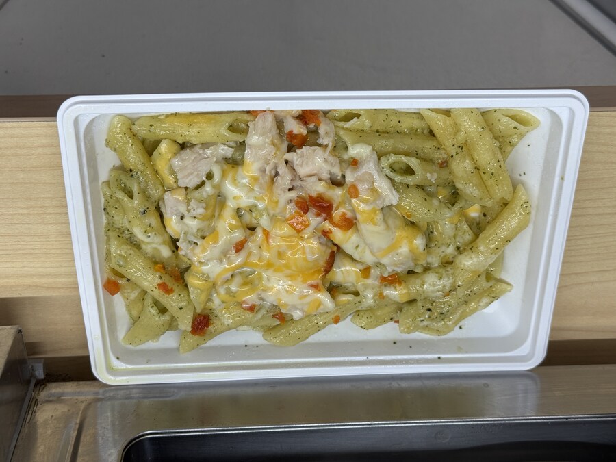 점심은 트릭컬 리코타‘s 바질 펜네 파스타_3.jpg