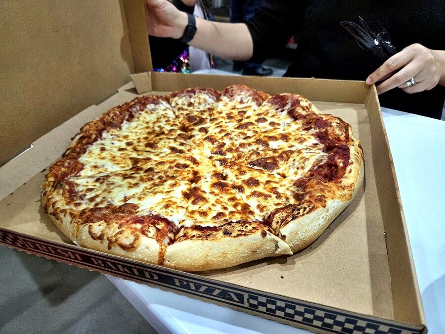 코스트코 치즈 피자_2.jpg