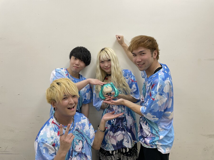 미쿠 엑스포 공식 사진_3.jpg