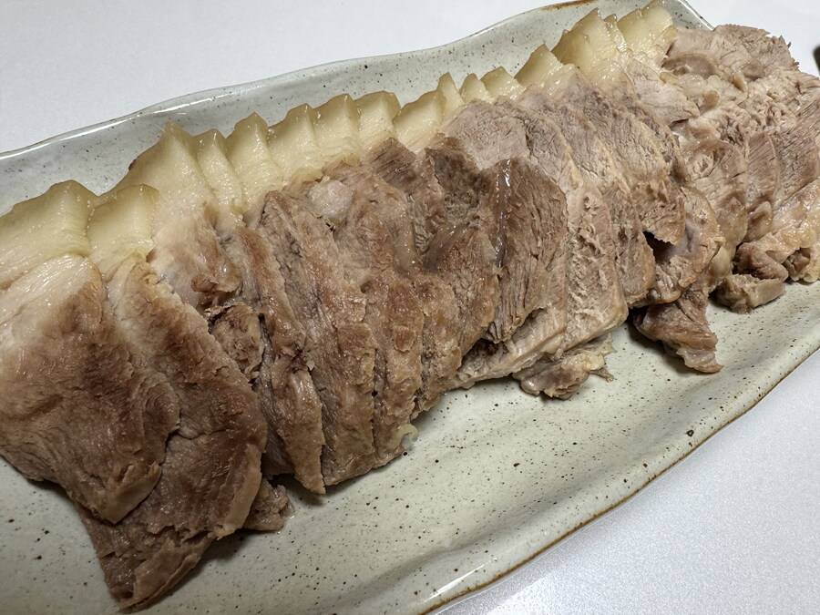 만들어 먹은 수육~~~_3.jpg