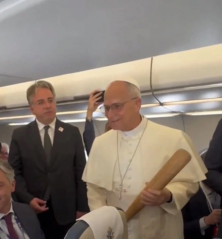 ??? : 어때? 이제 신앙심이 좀 생기나?_2.png