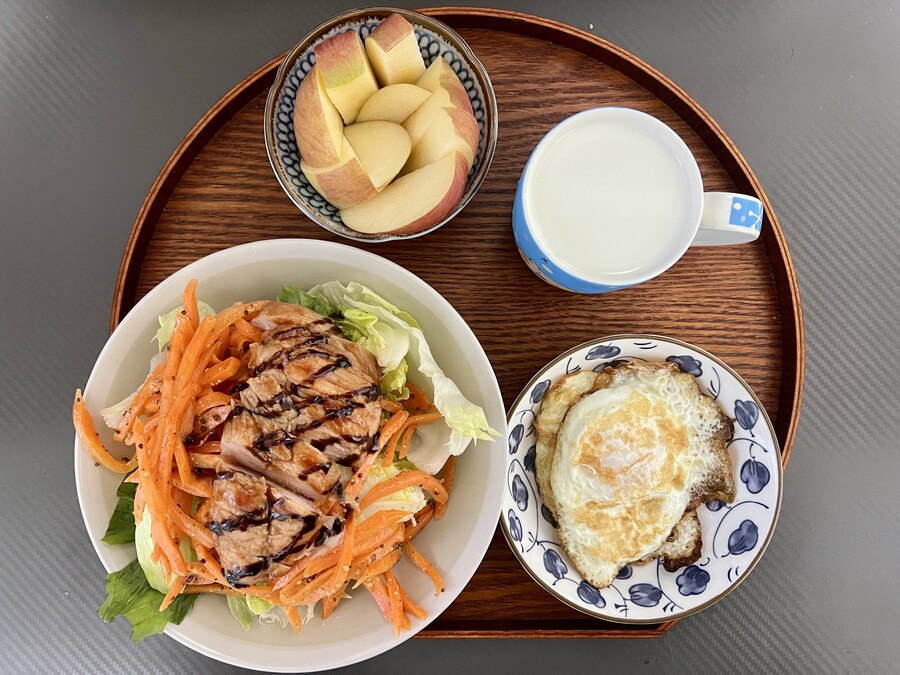 오늘도 먹는다 아침을_1.jpg