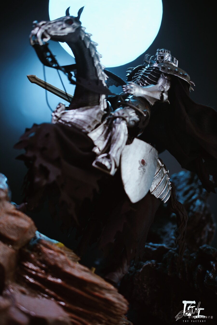 [굿스마일]figma 베르세르크 해골기사 DX에디션_3.jpg