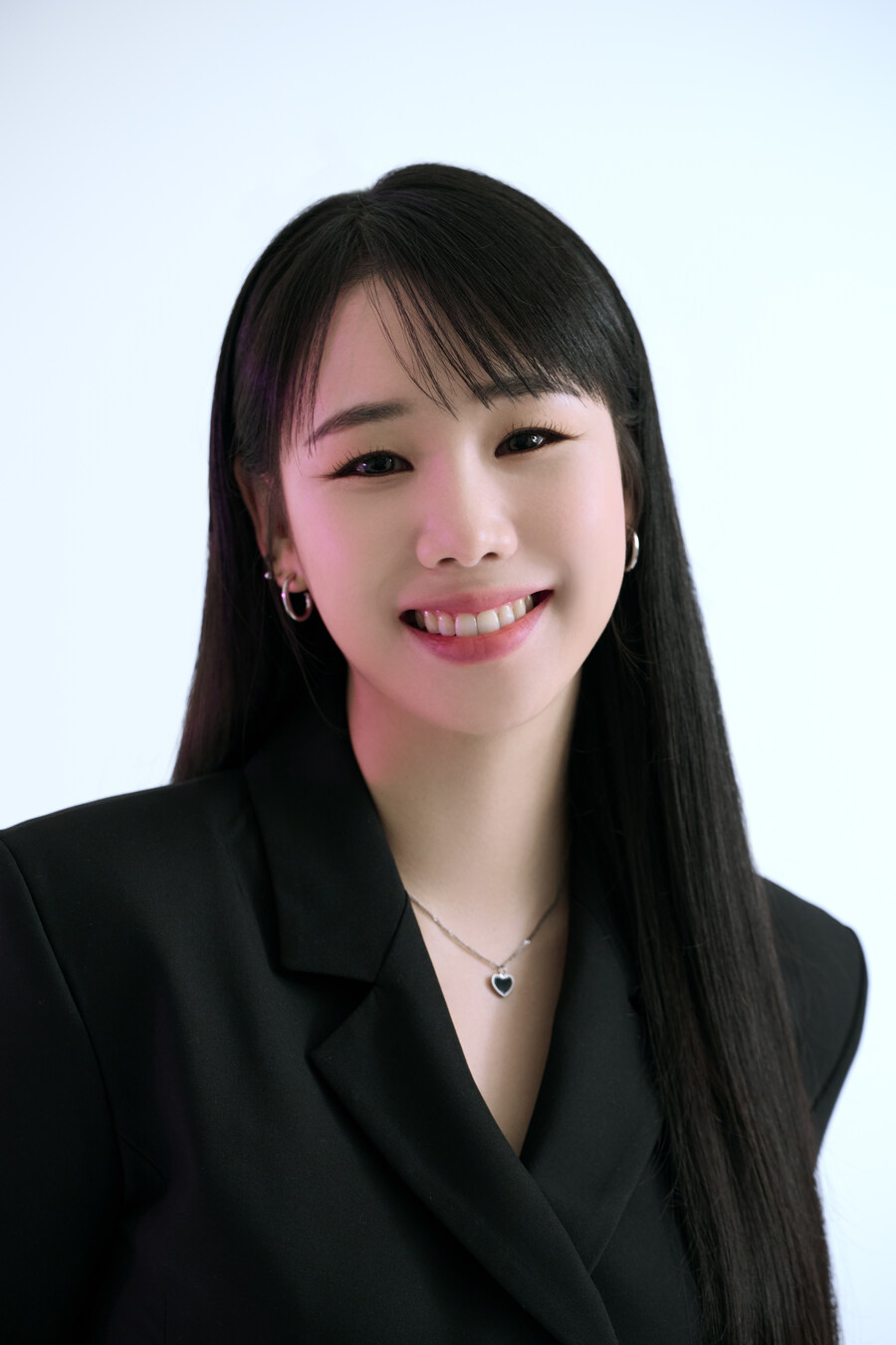 [단독] 유성은, 김건모 '아름다운 이별' 리메이크한다..7개월 만 솔로 컴백_1.jpg