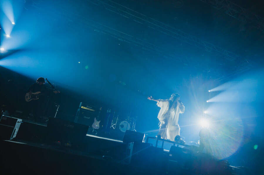 ‘마성의 여자’, 무라사키 이마가 한국에 전한 첫 목소리_4.jpg