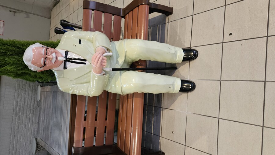 [일본]KFC를 무한으로 즐겨요 오사카 KFC 뷔페_8.jpg